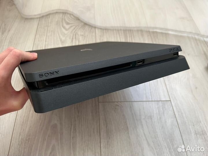 Sony PlayStation 4 Slim 1tb