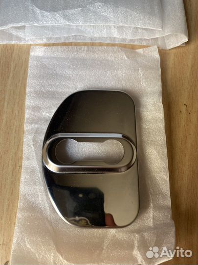 Накладка на замок Renault