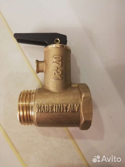 Предохранительный клапан для бойлера, Италия