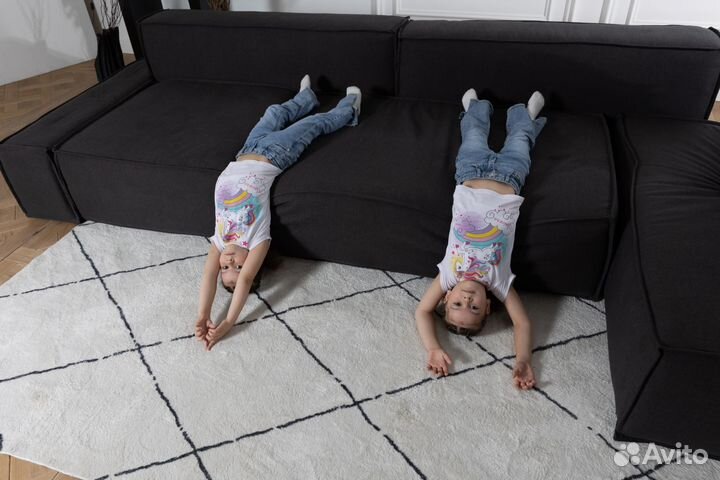 Диван со спальным местом 4400х1800 мм