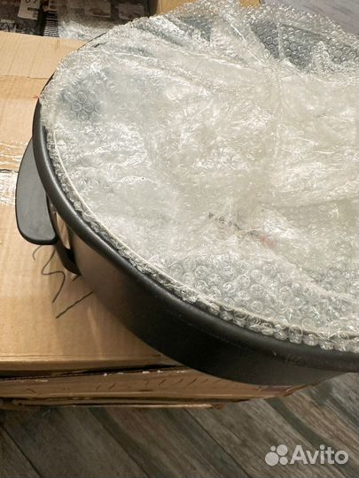 Сковорода электрическая с крышкой 36см