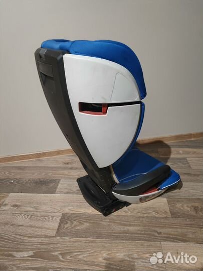 Детское автокресло