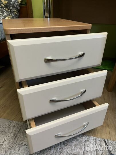 Тумба передвижная