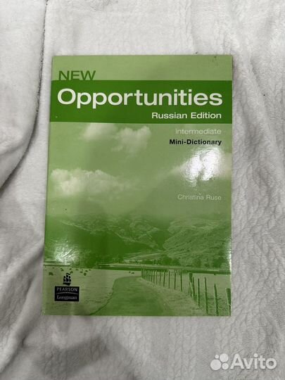 Учебник и словарь New Opportunities Intermediate