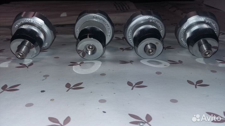 Ножки и шипы Monitor audio для колонок