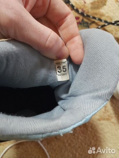 Лыжные ботинки