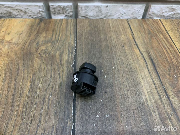 Infiniti Q50 (V37) Кнопка многофункциональная