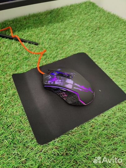 Игровая мышь +коврик defender sin sister