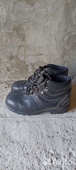 Рабочие ботинки