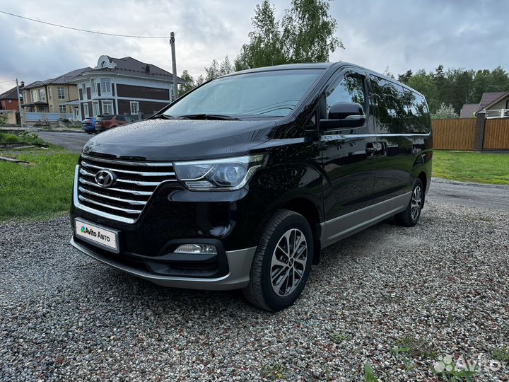 Hyundai Grand Starex 2.5 AT, 2020, 65 000 км