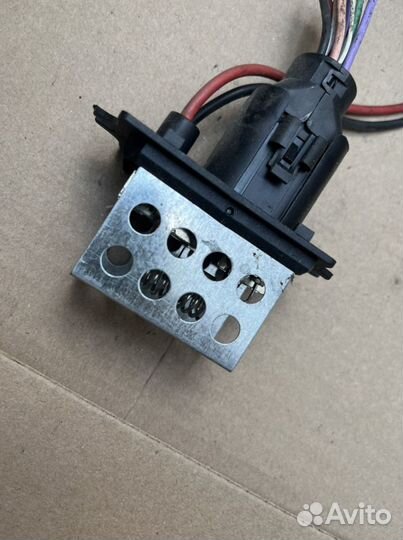 Renault kangoo реастат печки