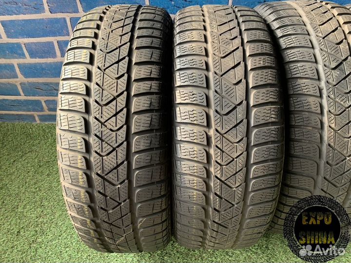 Pirelli Winter Sottozero 3 215/60 R16 95H