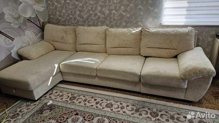 Угловой диван