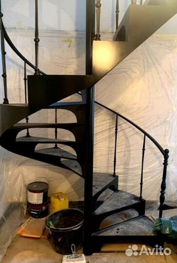 Уличная лестница под ключ