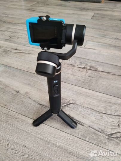 Gopro 4 silver + feiyutech g6