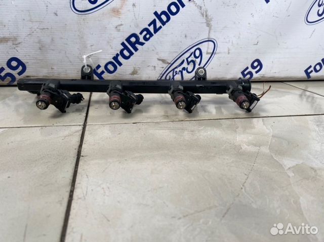 Рампа топливная Renault Grand Scenic JM 1.6 (K4M)