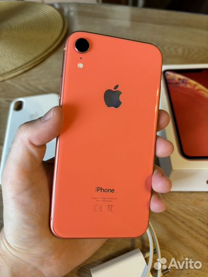iPhone Xr, 64 ГБ