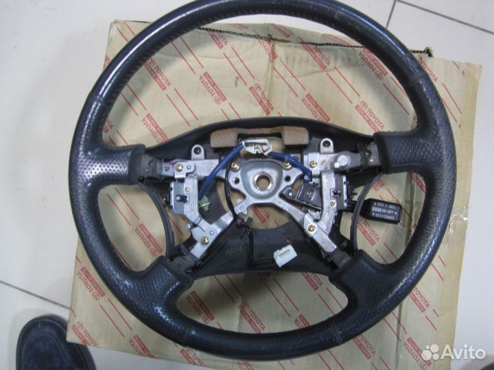 Руль для Toyota Land Cruiser