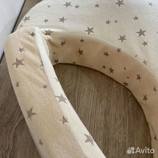 Подушка для кормления