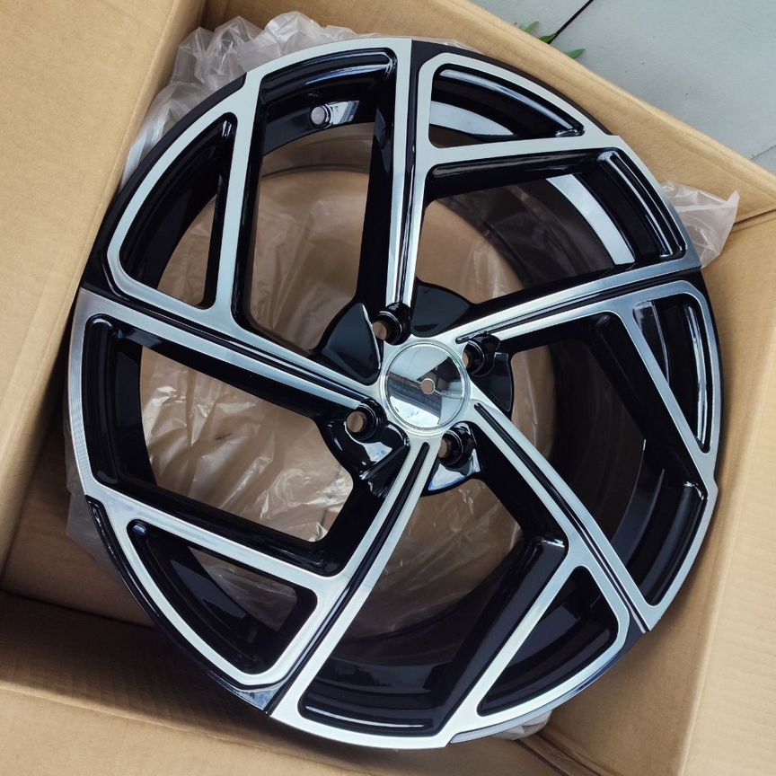 Литые диски Bentley 7.5×R17 4×100