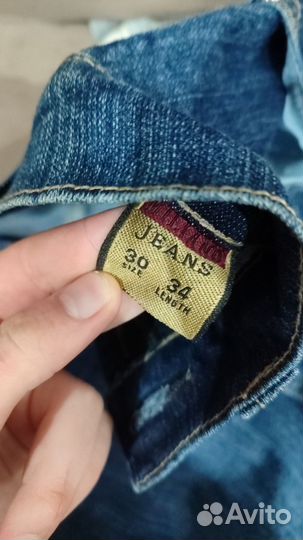 Джинсы
