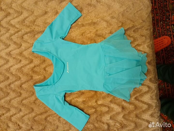 Гимнастический купальник с юбкой