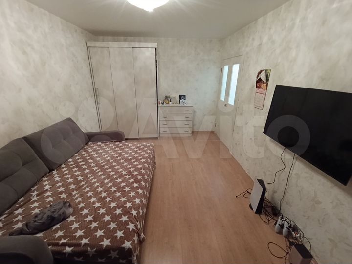 2-к. квартира, 45 м², 3/12 эт.