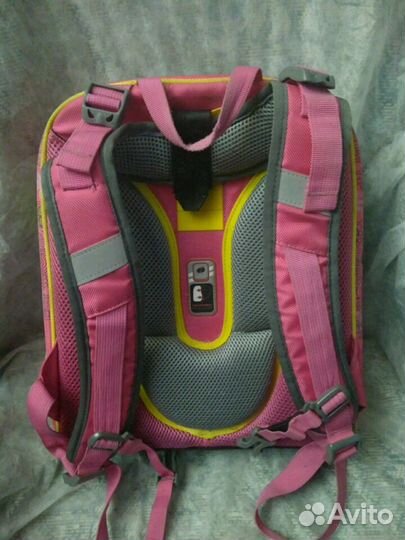 Рюкзак школьный