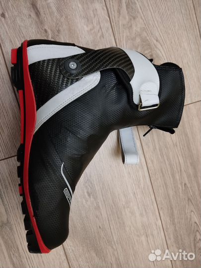 Лыжные ботинки Spine Carrera Carbon Pro 398