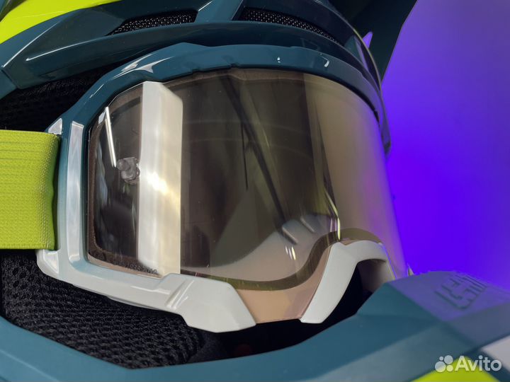 Мотошлем Leatt Moto 7.5 Acid Fuel