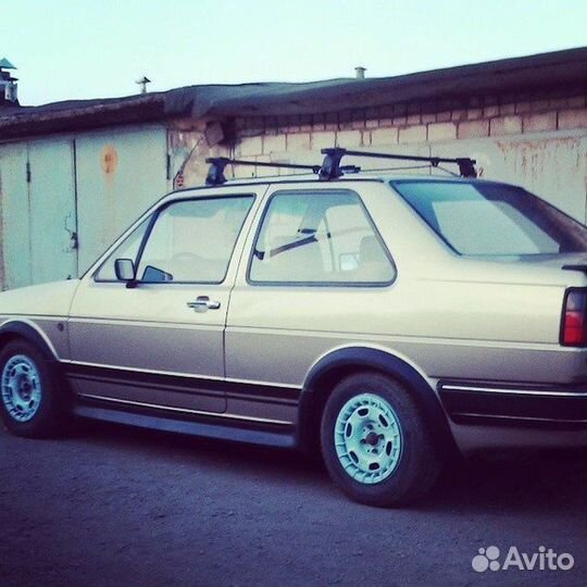 Накладки на пороги Zender Volkswagen Jetta 2