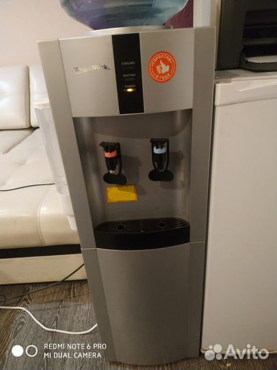 Компрессорный кулер для воды Aqua Work