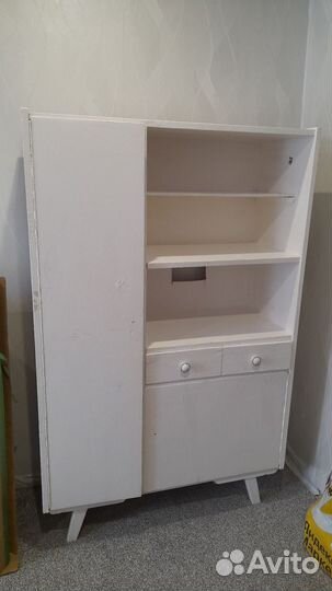 Сервант, буфет