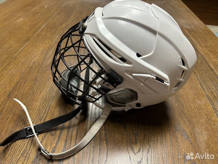 Хоккейный шлем warrior covert krow 2.0