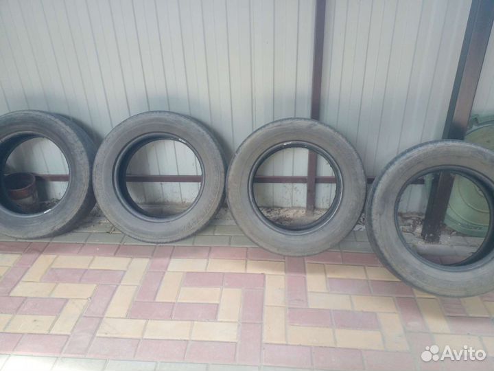 Dunlop Grandtrek PT2 225/65 R17