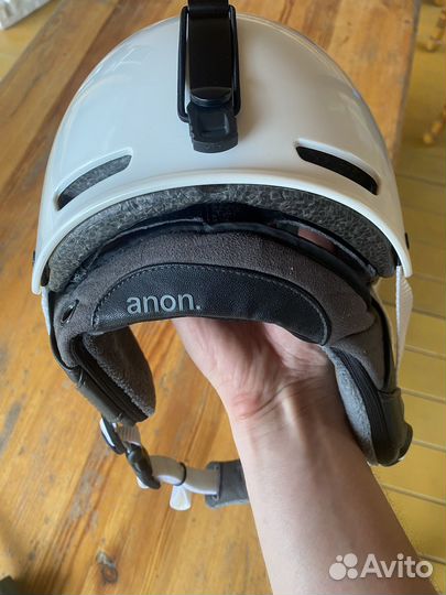 Шлем горнолыжный anon