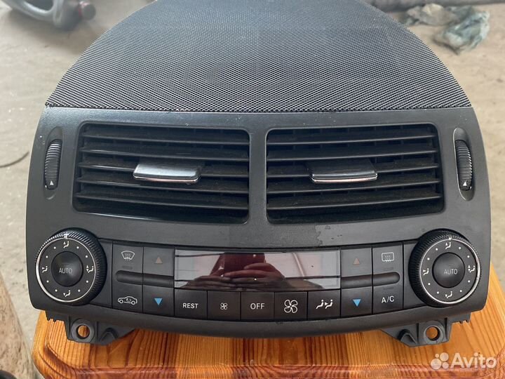 Блок управления климот контролем Мерседес W211