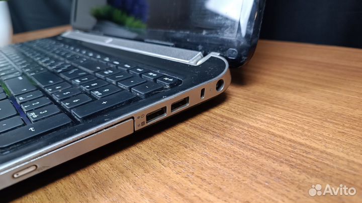 Ноутбук HP Pavilion dv7