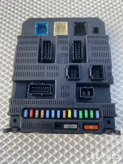Блок предохранителей салона citroen c4