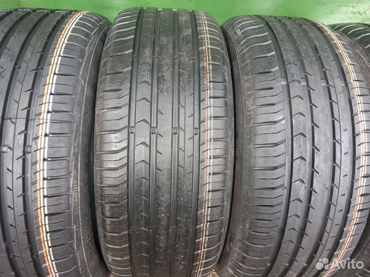 Continental ContiPremiumContact 5 215/55 R17 94W