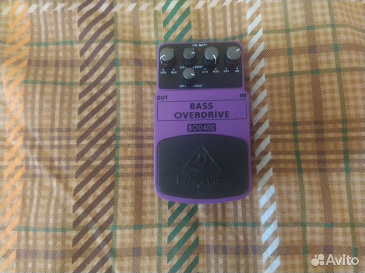 Гитарная педаль behringer BOD400