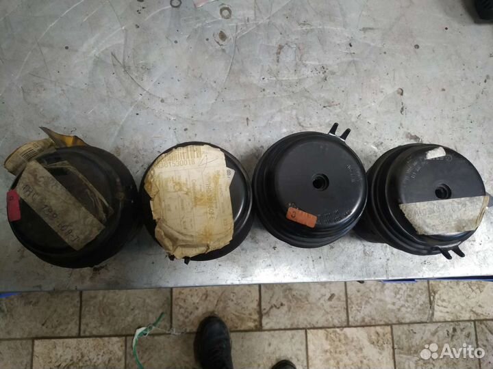 Опора двигателя