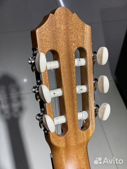 Классическая гитара Yamaha C40M