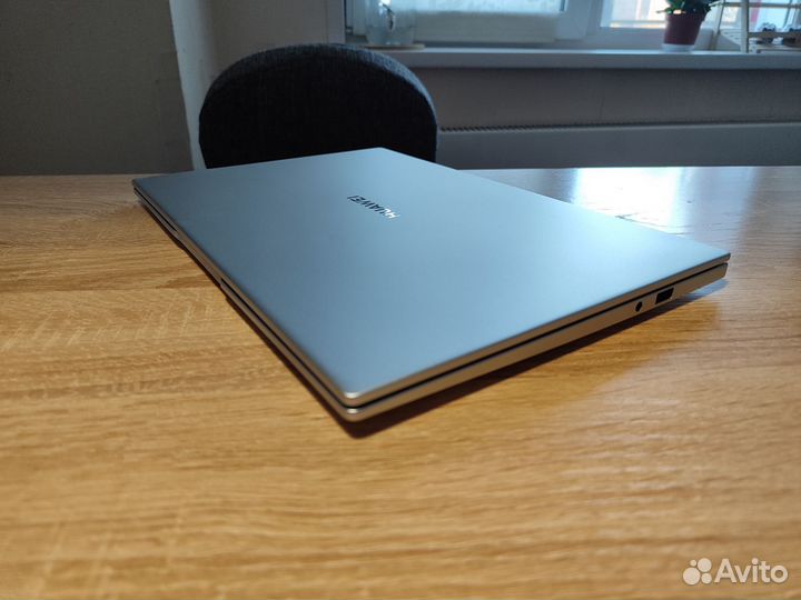 Huawei MateBook D 14