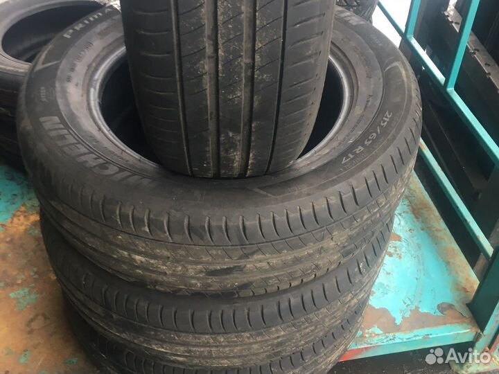 Michelin Primacy 3 215/65 R17