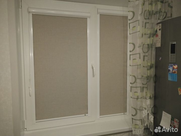 Рулонная штора/жалюзи Лен 44*120