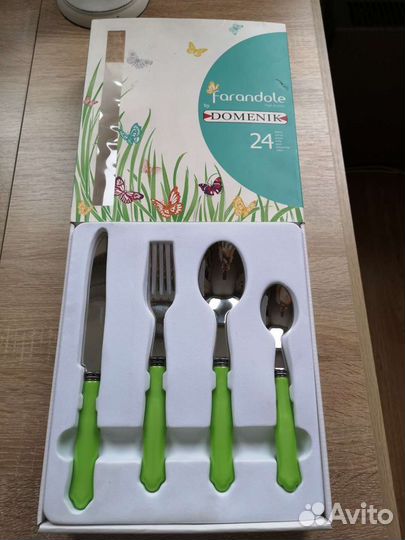 Набор столовых приборов новый