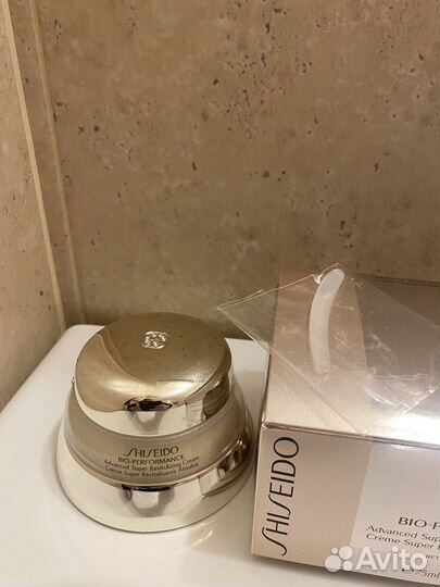 Крем для лица shiseido