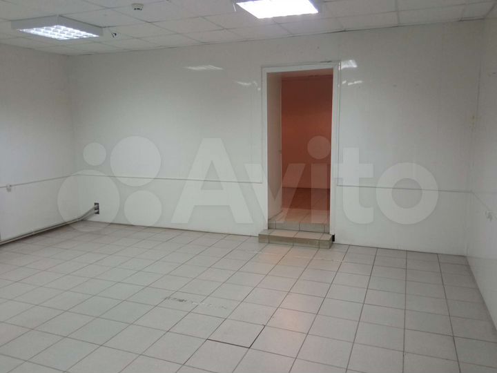 Торговая площадь, 60 м²