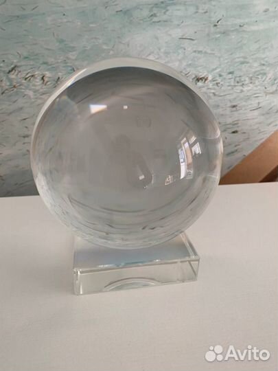 Стеклянный шар